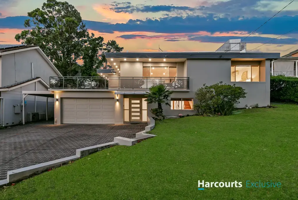 West Pennant Hills 5ਬੈੱਡਰੂਮ Stunning Family Sanctuary in a Convenient Location