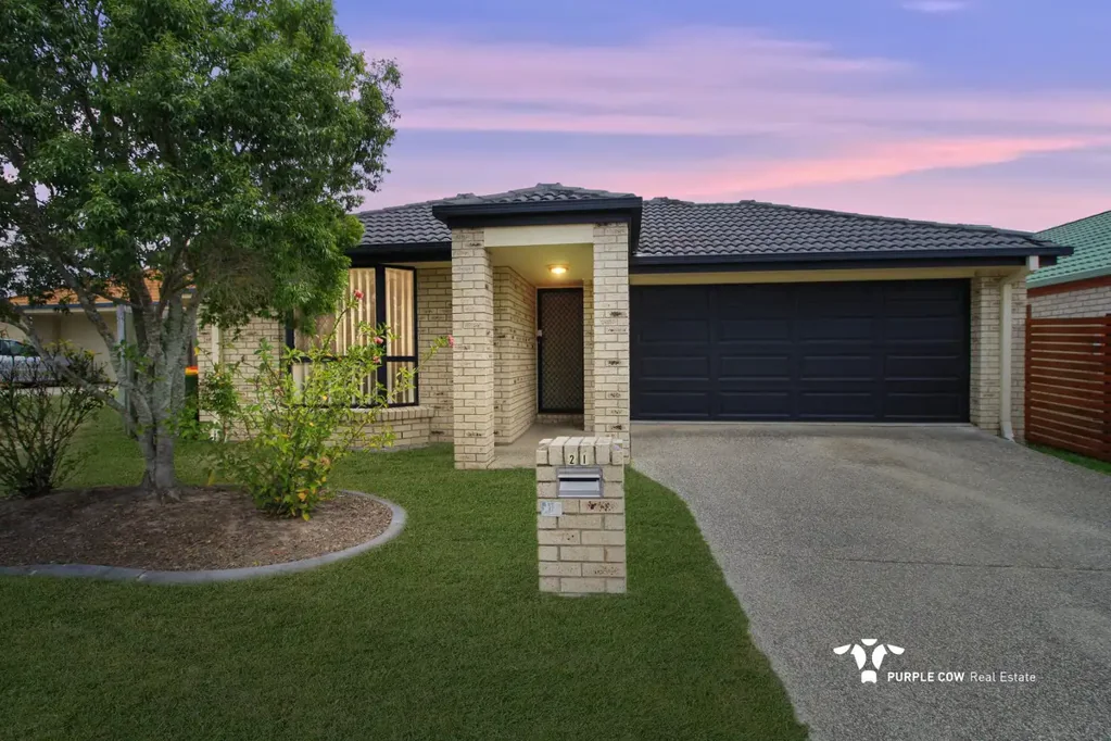 4 BEDROOM HOUSE CENTRAL TO EVERYTHING