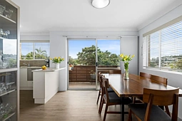 6/27 Mountain Street, Mount Gravatt