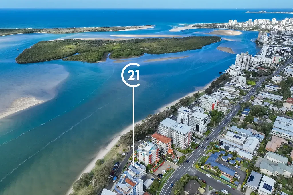 Maroochydore 2બેડરૂમ Ground-Floor Picnic Point 2 bedder – "Offers Over $1,095,000"