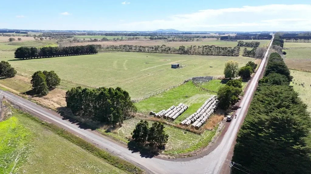Cobrico VERSATILE WELL-BALANCED COBRICO – COBDEN ACREAGE
