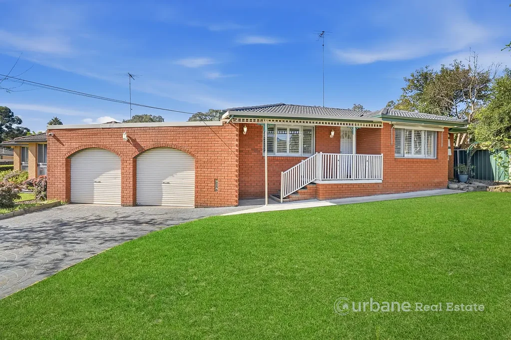 Werrington 4Zimmer Kitchen at the Heart of the Home! | Close to Shops and Public Transport