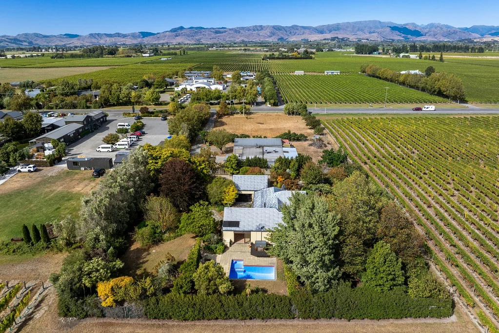 Rapaura 4 Slaapkamer Family Home On 6750sqm With Income Bonus