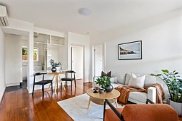 5/5 Wattle Avenue, Glen Huntly