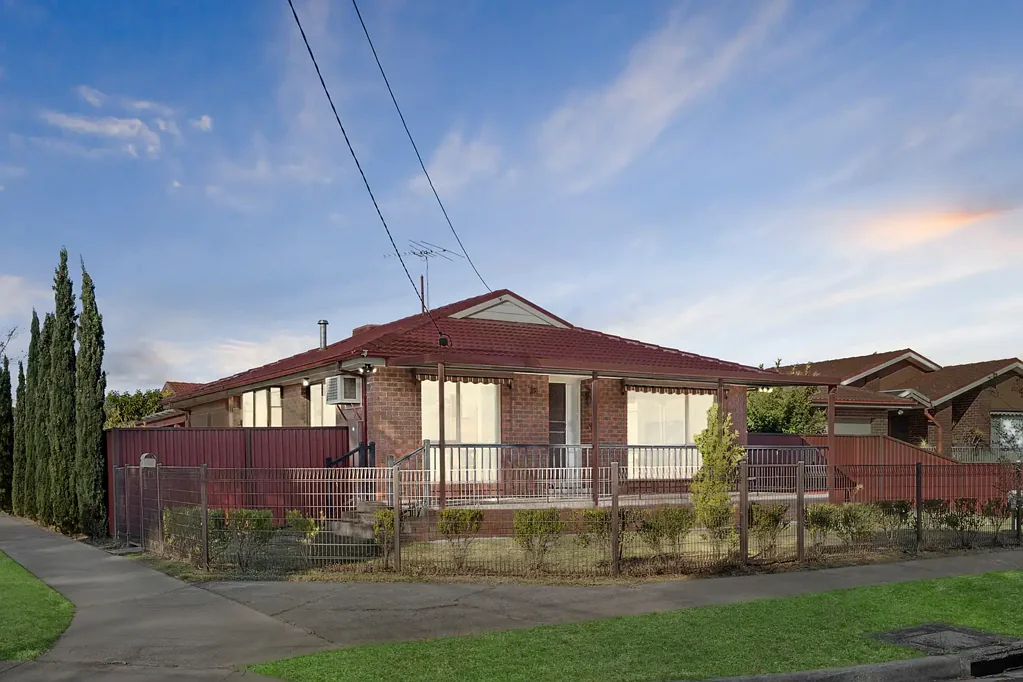 37 Murchison Crescent, Clayton South, VIC 3169