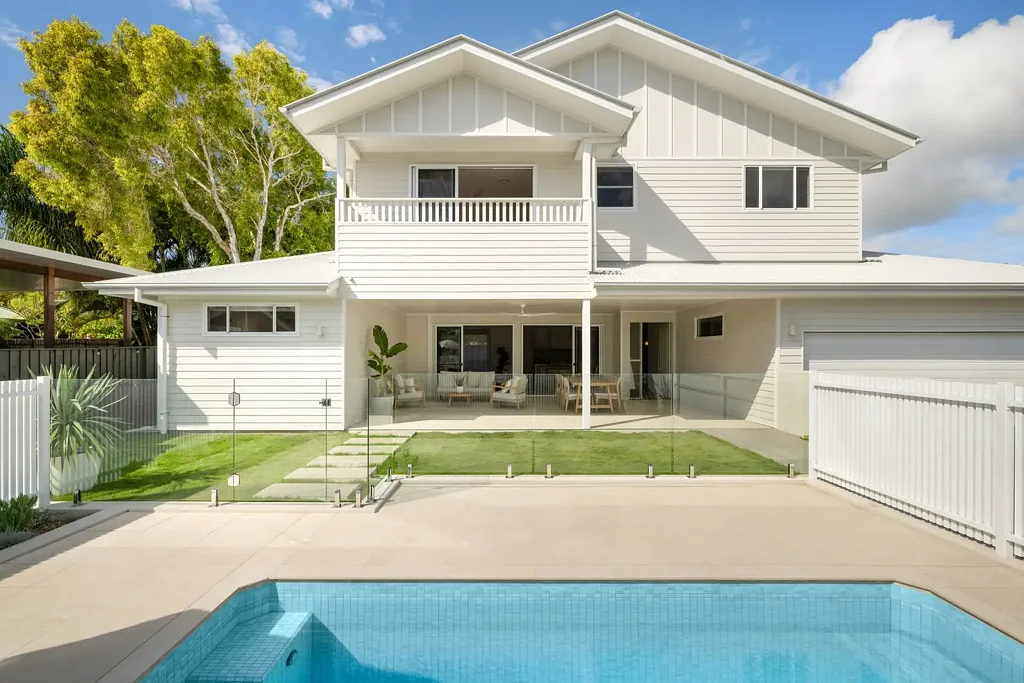 Byron Bay 5Kwarto Brand-New Architectural Luxury in the Heart of Byron Bay