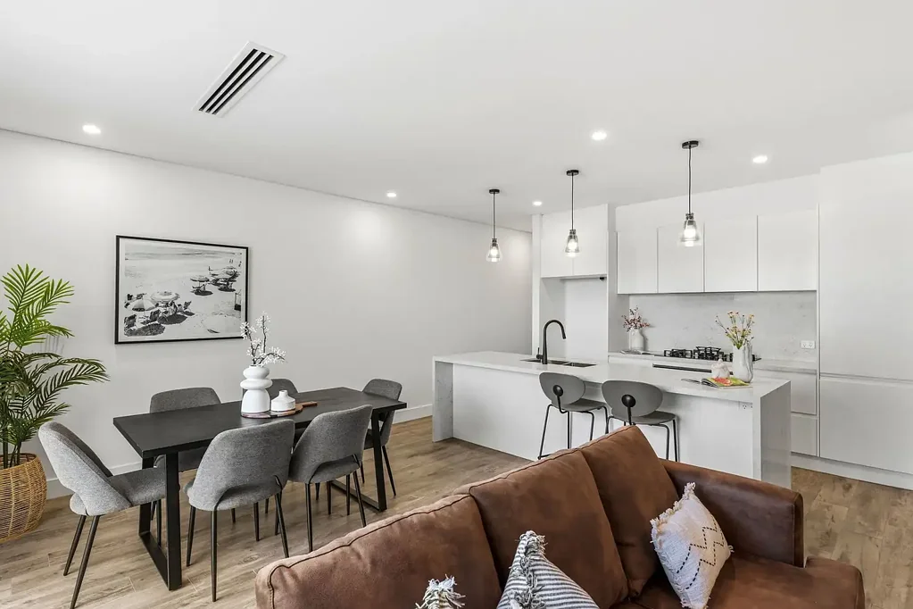 Tranmere 3Moenga Contemporary Comfort & Lifestyle Convenience in Vibrant Tranmere.