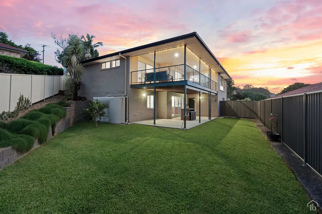 50 Kintyre Crescent, Banora Point, NSW 2486