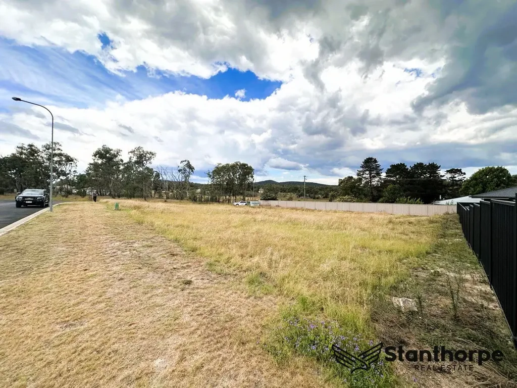 3 Pavilion Drive, Stanthorpe, QLD 4380