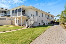 3/30 Adelphi Terrace, Glenelg North