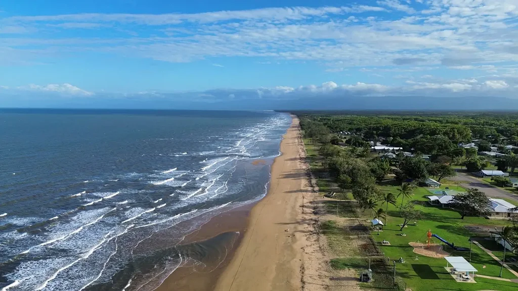 Forrest Beach 5ਬੈੱਡਰੂਮ It has it all! Forrest Beach North Queensland.
