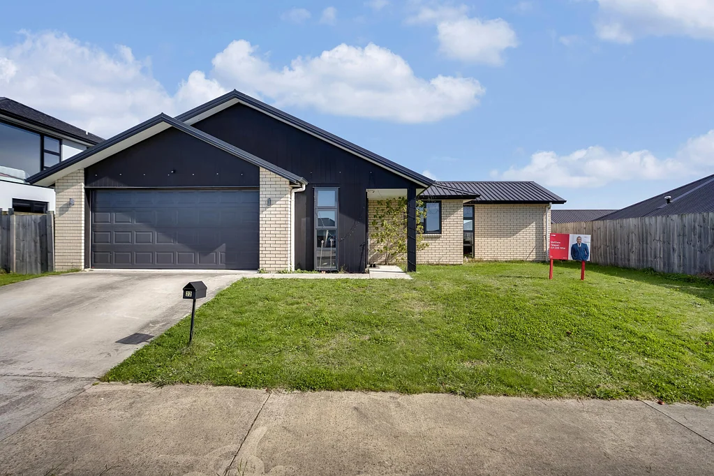 Glenview 3房  Modern 3 Bedroom House In Popular Dixon Heights