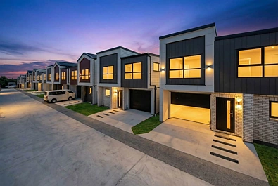 Manurewa 4房  Brand-New Stand Alone Home in Prime Location