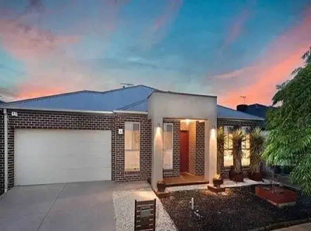 Spacious Family Living in Prime Wyndham Waters Estate