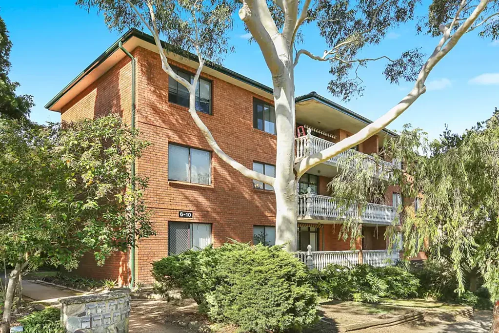 Convenient & Comfortable Living