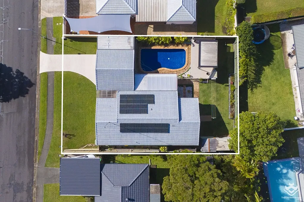 6 Sylvan Drive, Benowa, QLD 4217