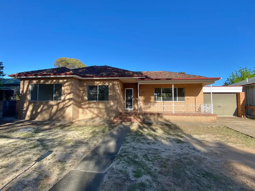 Three Bedroom House in Prime Location