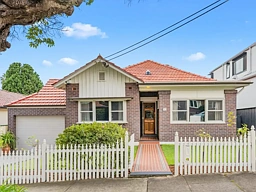 40 Byrne Avenue, Drummoyne