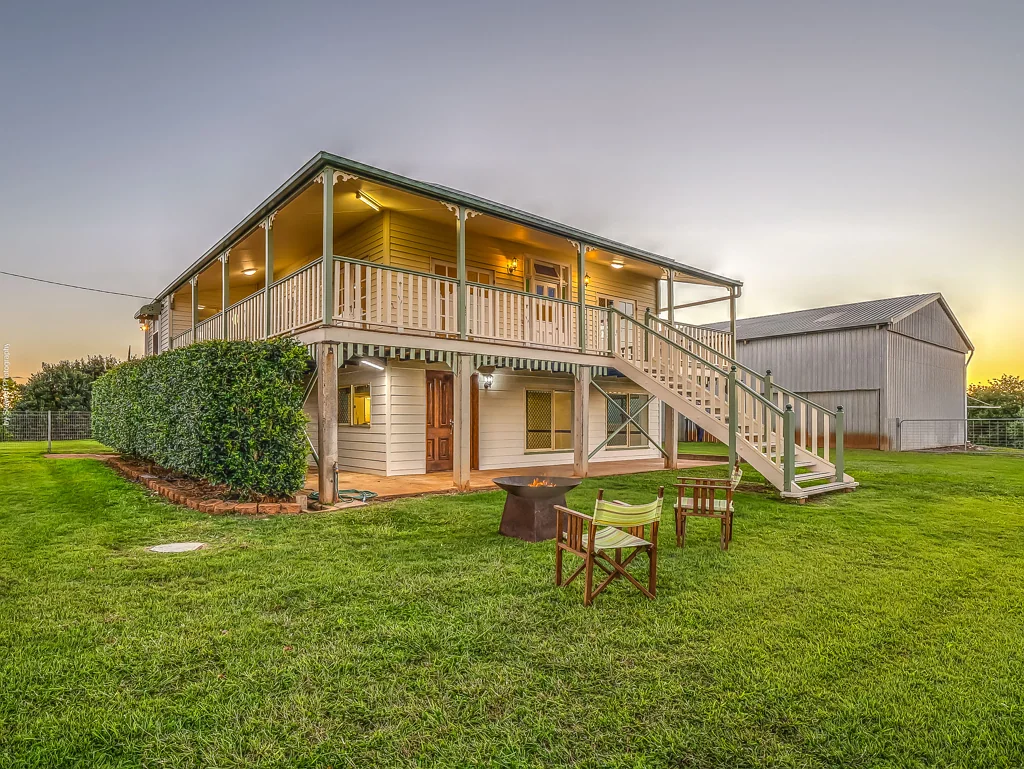 126 Irrawarra Road, Grahams Creek, QLD 4650
