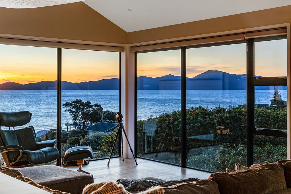 Raumati South 4 Bedroom Elevated Living Redefined