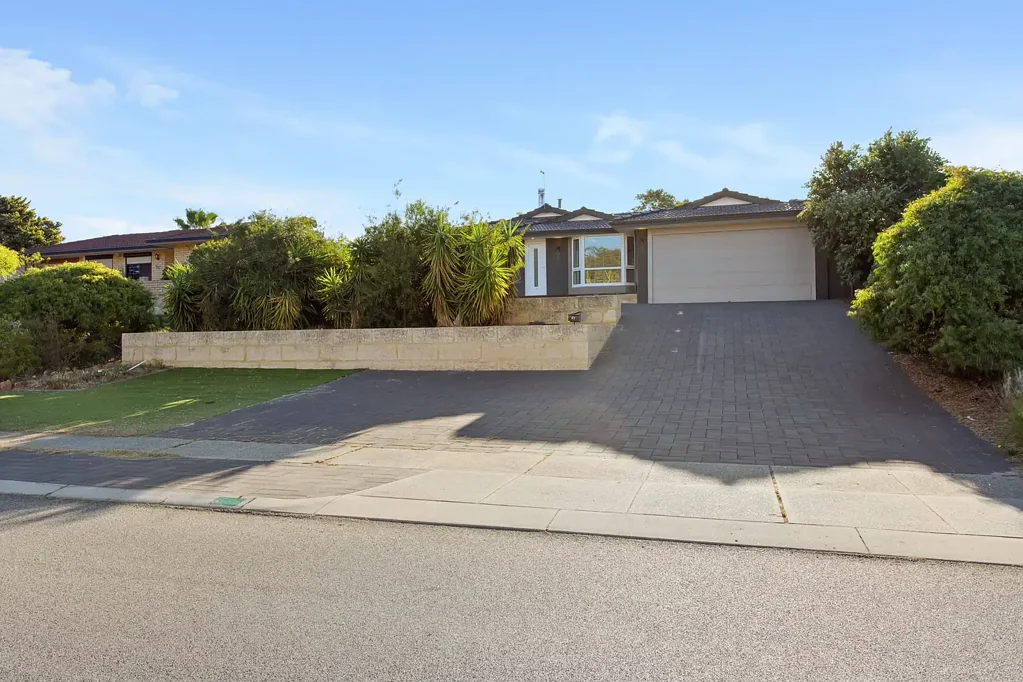 Ocean Reef 3房  UNDER OFFER!