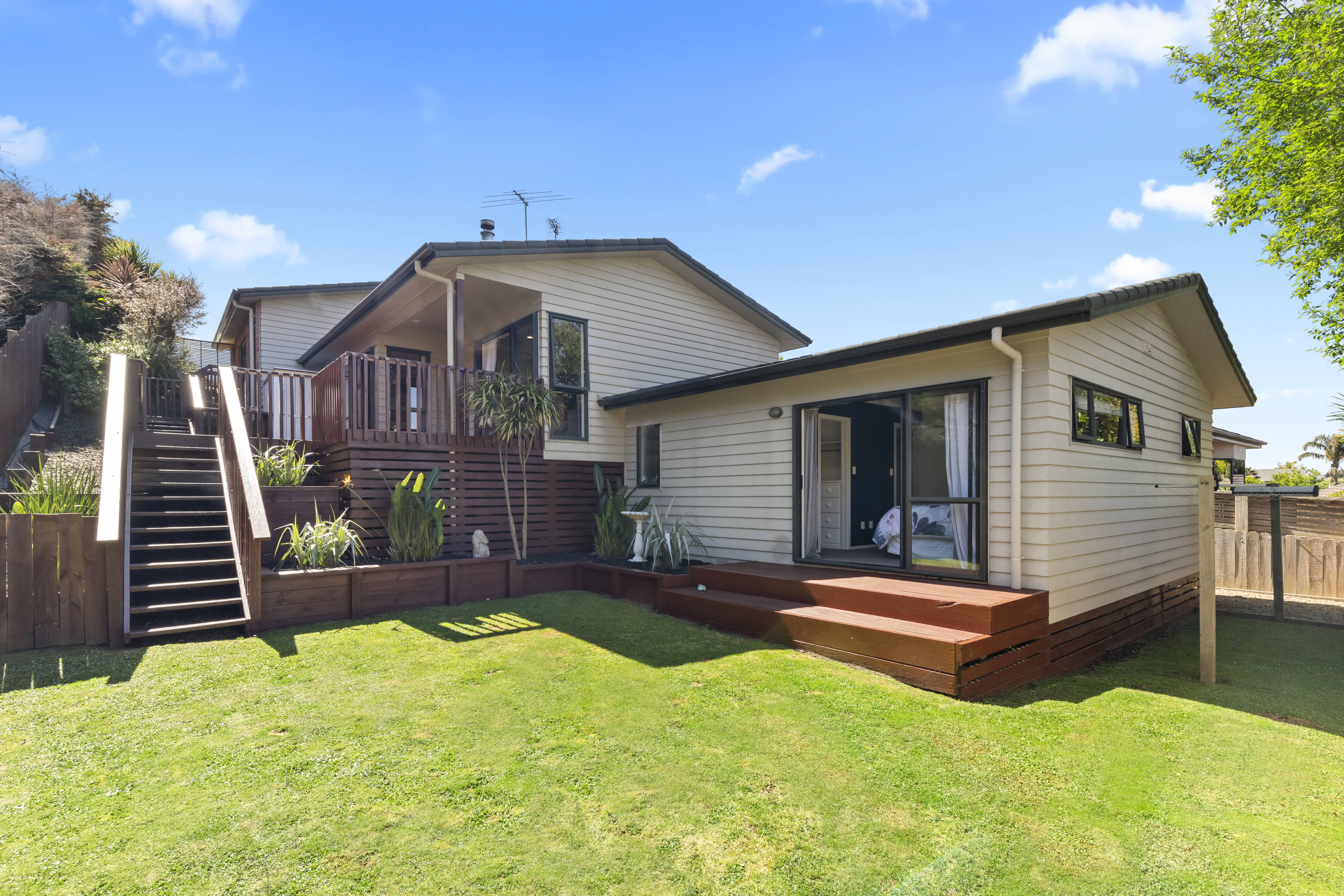 108b Valley Road, Pukekohe, Auckland - Franklin, 4 phòng ngủ, 0 phòng tắm, House