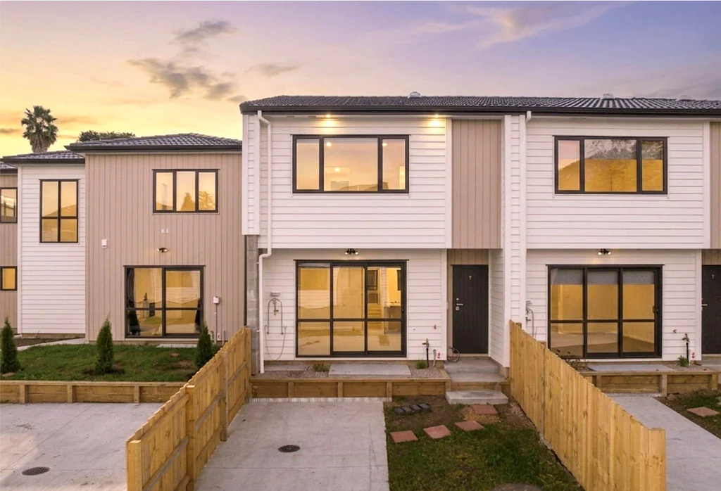 Manurewa 3房  Priced to Sell - Low $600,000's