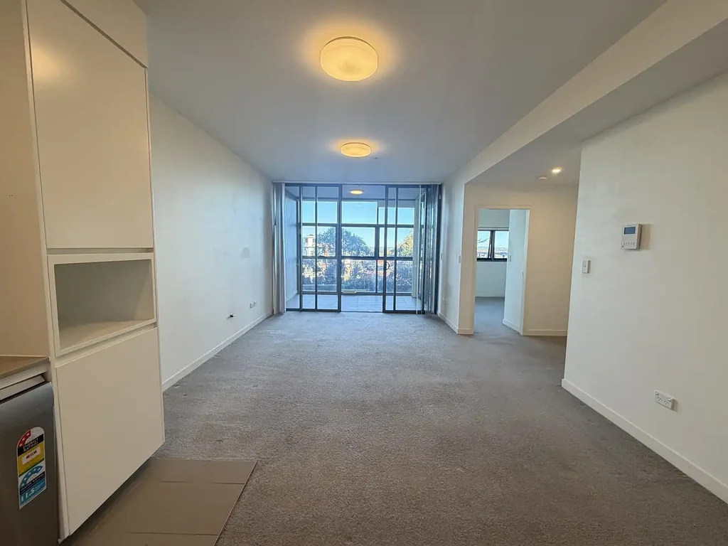 Lovely one bedroom is looking for the right tenant for renting