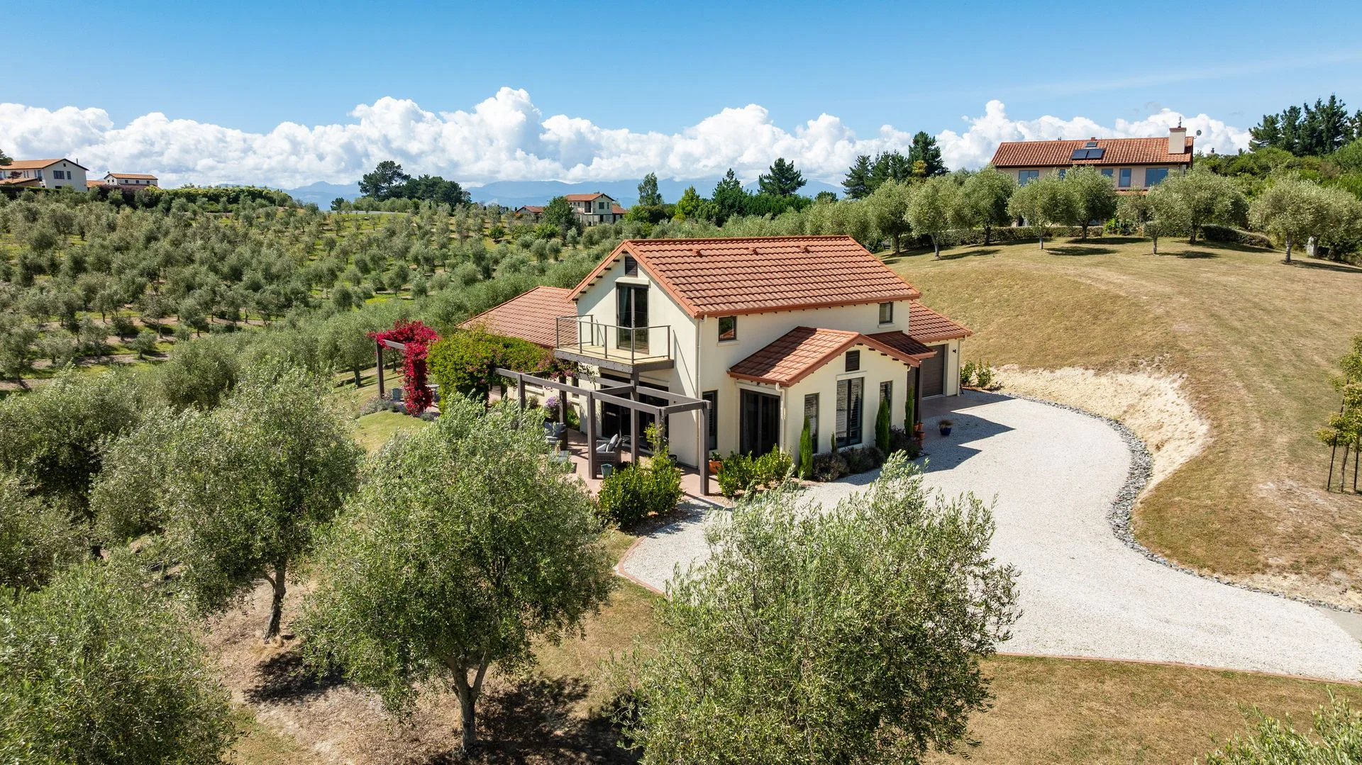 Tasman 3 Bedroom Embrace Tuscan Charm in Rural Serenity