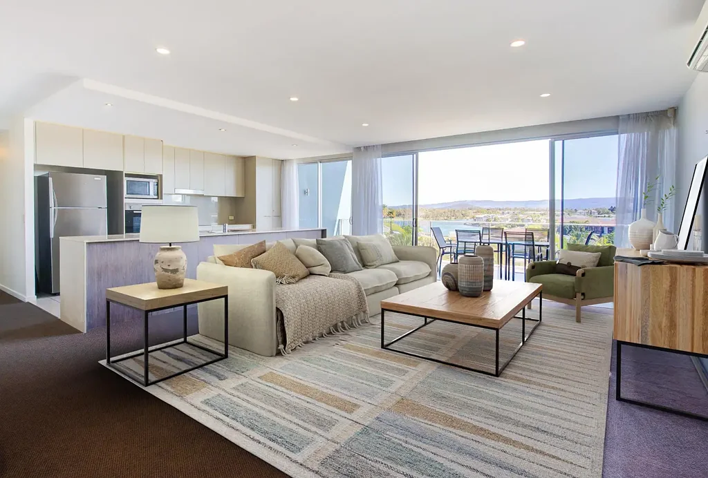 Hope Island 3ਬੈੱਡਰੂਮ MASSIVE 3 BEDDER - TOP FLOOR APARTMENT THE SIZE OF A HOUSE!