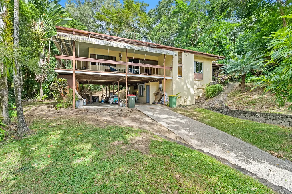 21 Slate Close, Brinsmead, QLD 4870
