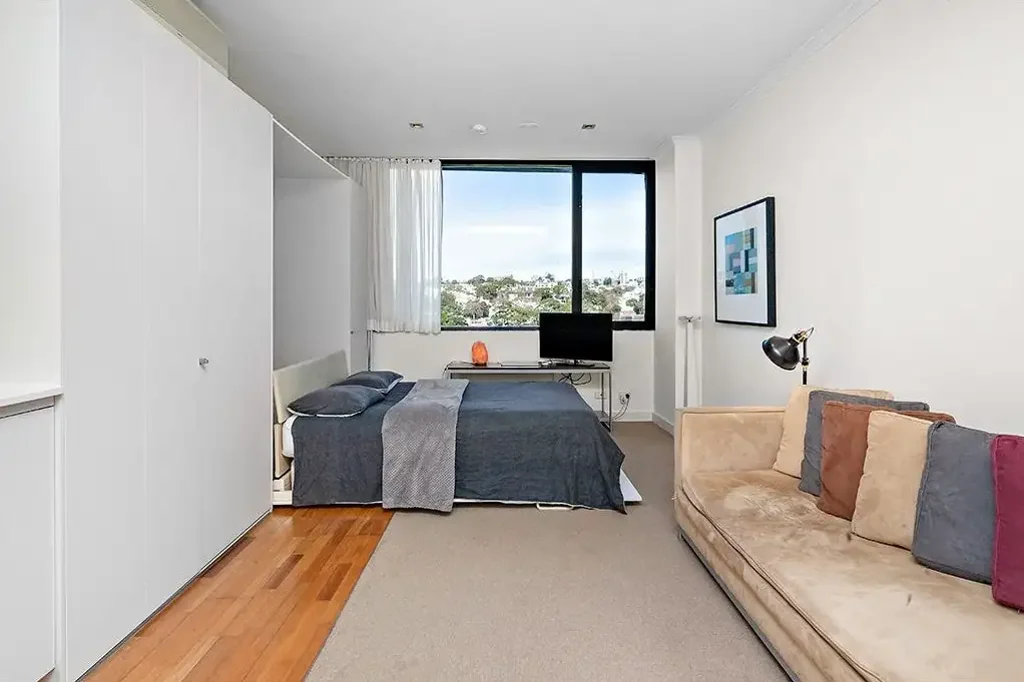Stylish Furnished Studio in Prime Location