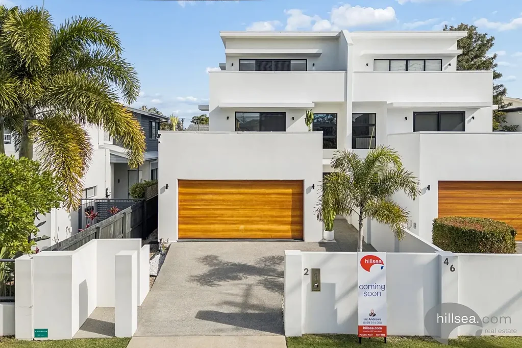 Runaway Bay 4chambre LUXURIOUS THREE LEVEL HOME IN AN EXCELLENT LOCATION