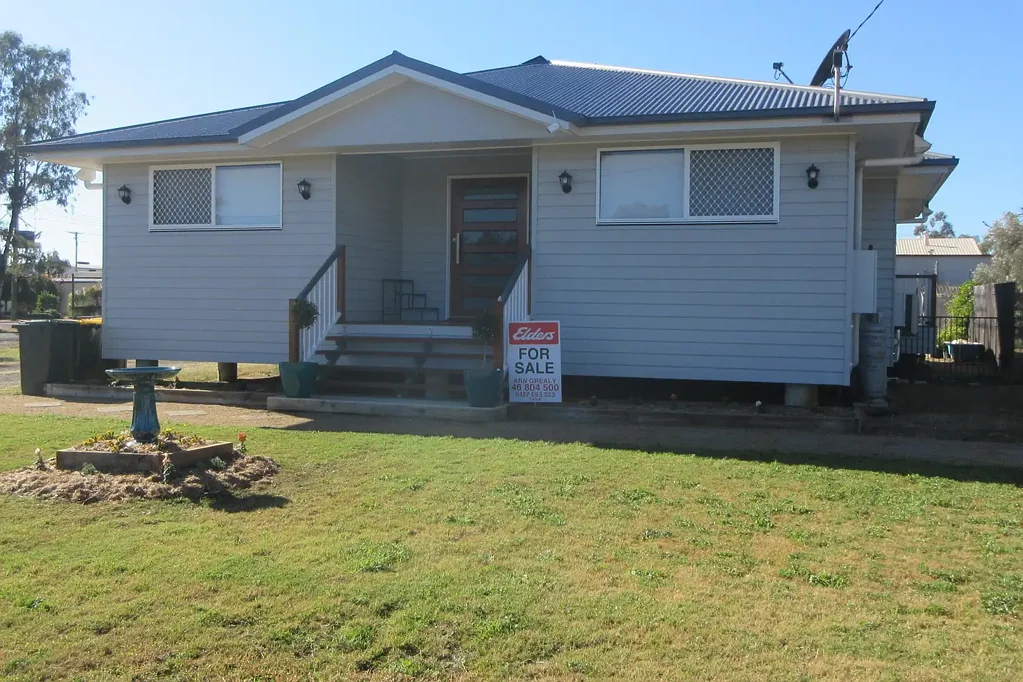 Meandarra 3房  Near new 3 bedroom home with all the trimmings!