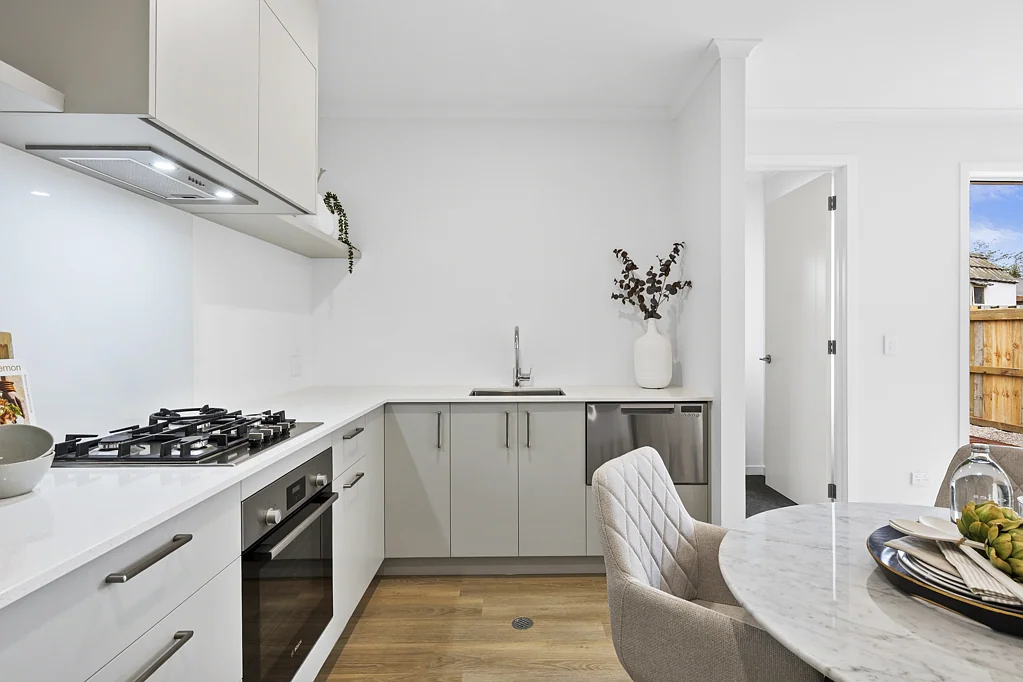 Cambridge 2कमरा Rare find – Two brand new, neighbouring units