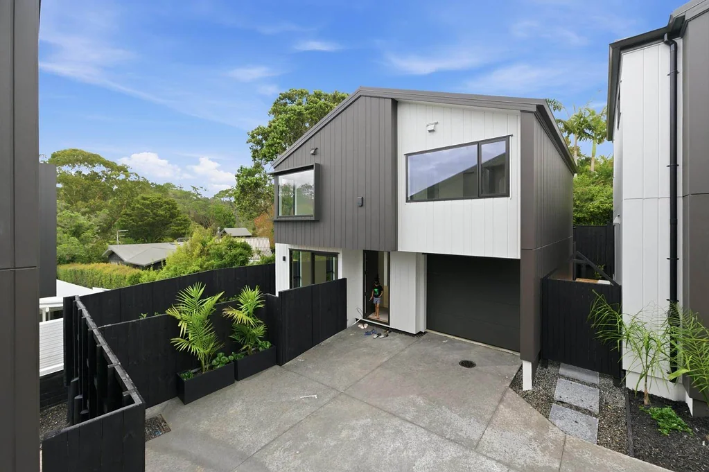 Campbells Bay 4 Bedroom COASTAL & CONTEMPORARY CAMPBELLS BAY