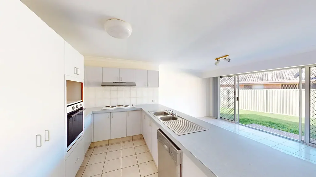 Centrally Located 3 Bedroom Home With Great Sized Fully Fenced Yard In Robina