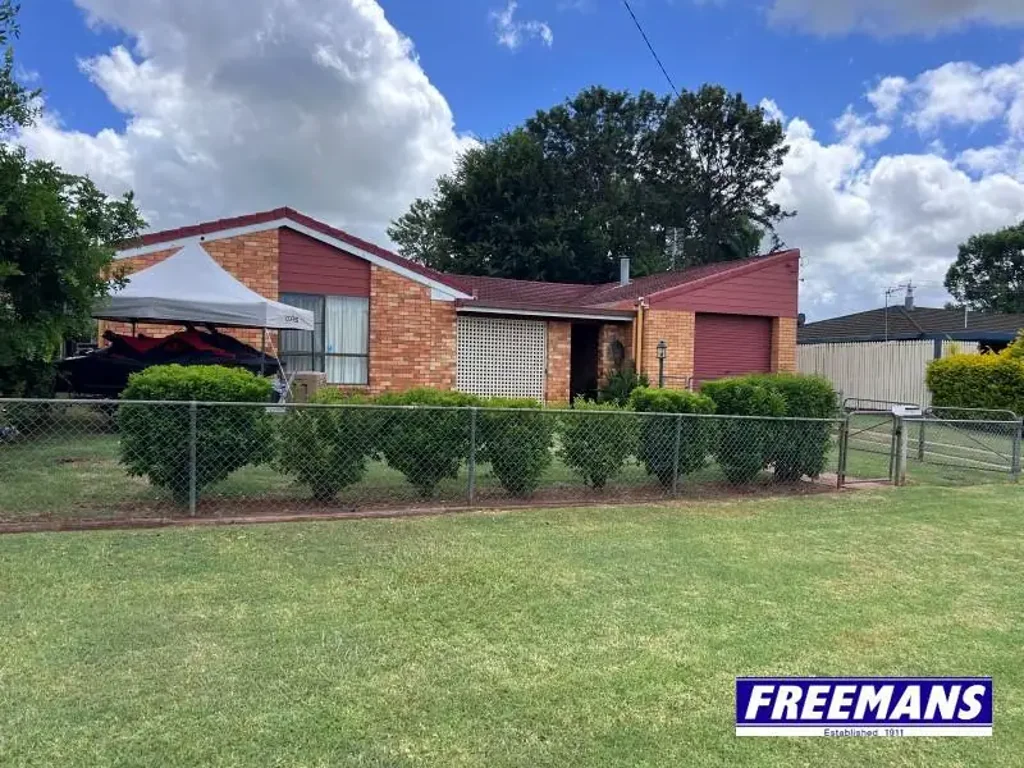 6 Joseph Street, Kingaroy, QLD 4610