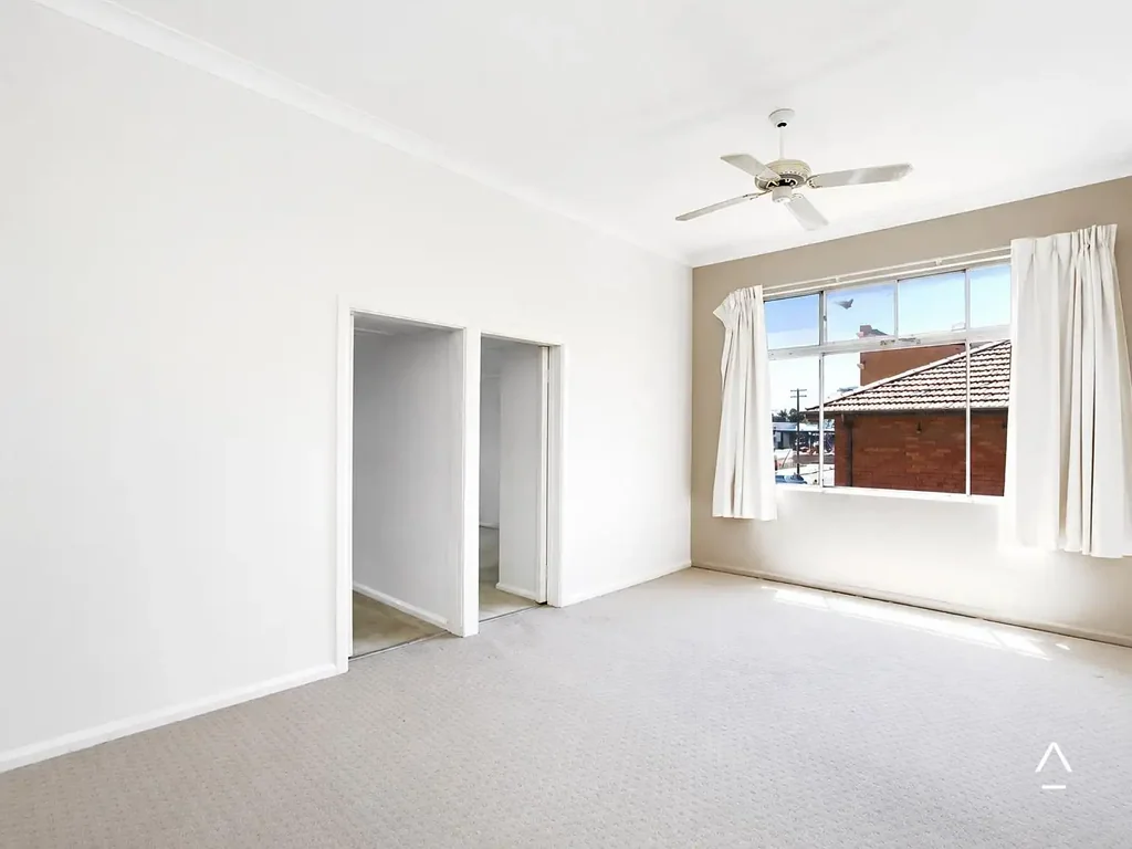 Spacious Four-Bedroom Apartment in the Heart of Dulwich Hill
