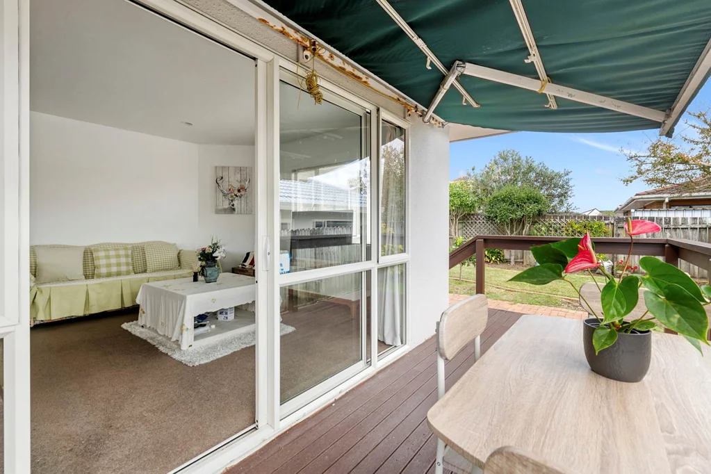 1/144 Whitford Road, Somerville, Manukau City, Auckland
