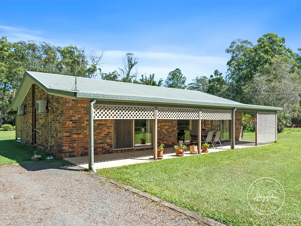 Landsborough 2 Bedroom Acreage Living with Space, Privacy & Convenience