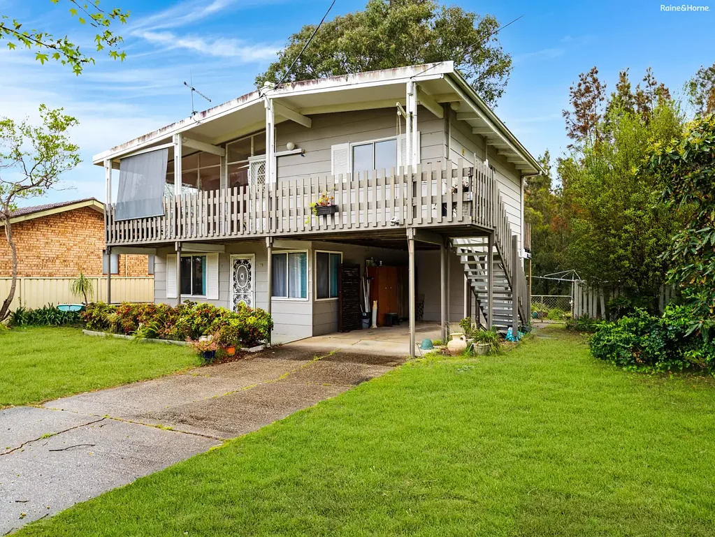 71 Timbara Crescent, Surfside, NSW 2536