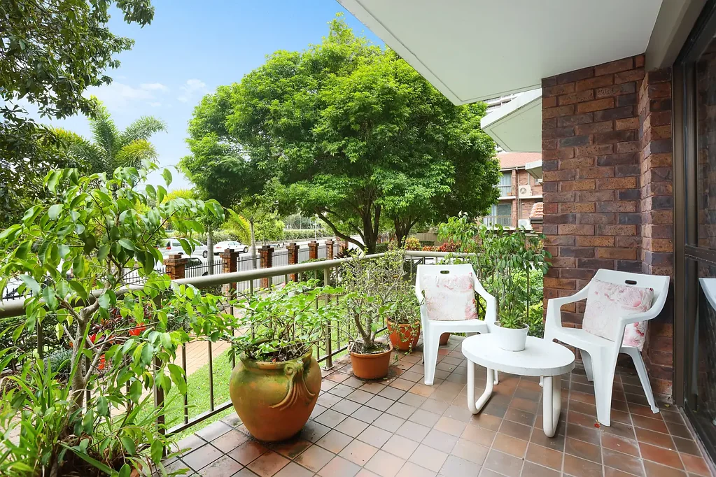 24/22 Commodore Drive, Surfers Paradise, QLD 4217