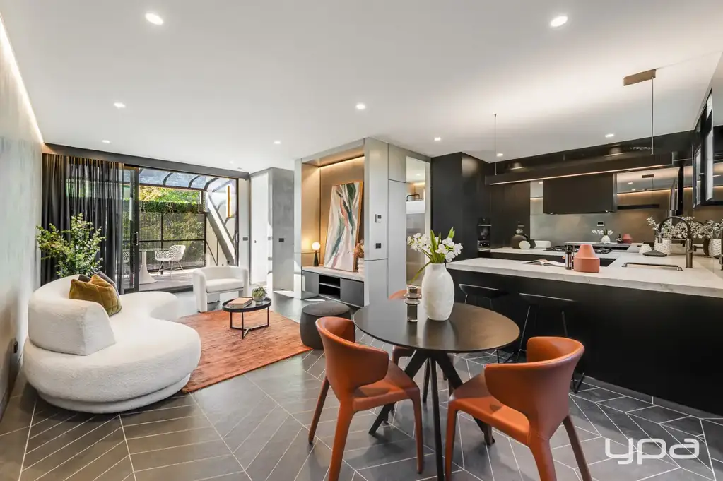 Northcote 3房  The Crown Jewel of Waterloo – Bold, Beautiful, and Best on the Block