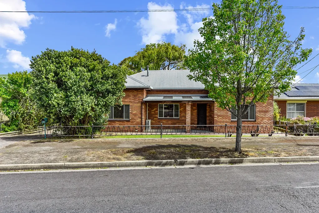 158 Mount Gambier Road, Millicent, SA 5280