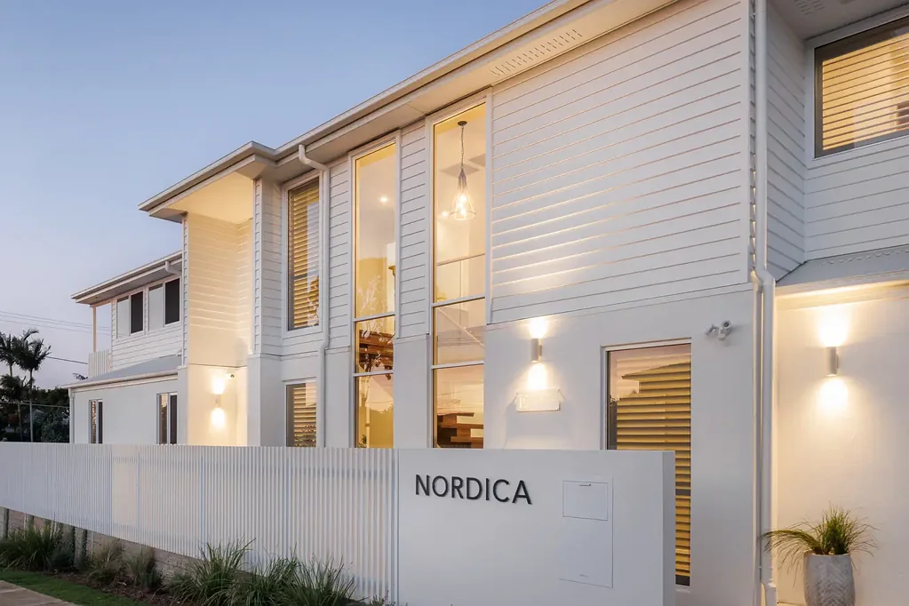 Wynnum 5ห้องนอน Elevated Coastal Luxury