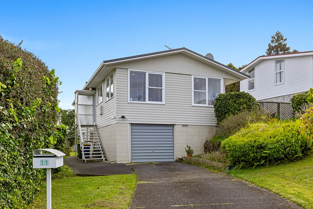 11 Barker Rise, Northcross, North Shore City, Auckland