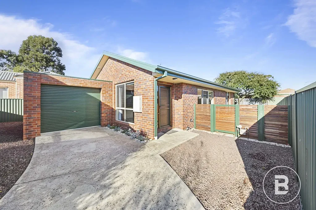 SOLID BRICK LIVING IN A CONVENIENT LOCATION