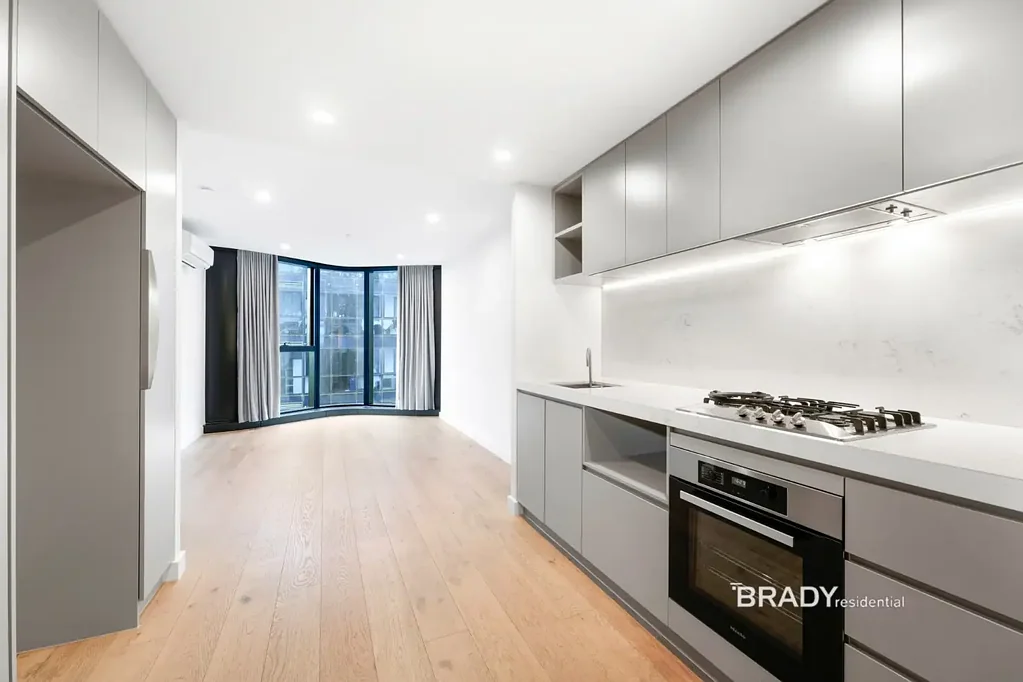 TWO BEDROOM LUXURY APARTMENT IN AT 380MELBOURNE!