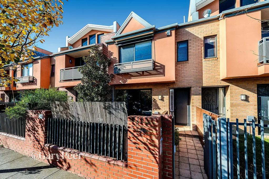38 Manchester Grove, Glen Huntly, VIC 3163